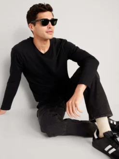 Old Navy Relaxed Layer T-Shirt For Men -Unde Clothing Shop https3A2F2Foldnavy.gapcanada.ca2Fwebcontent2F00532F7582F5152Fcn53758515.jpg 640x