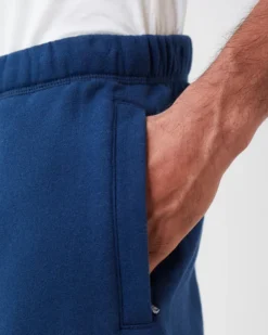 Cabin Park Slim Sweatpant -Unde Clothing Shop https3A2F2Fwww.roots .com2Fdw2Fimage2Fv22FBGGS PRD2Fon2Fdemandware.static2F 2FSites roots master catalog2Fdefault2Fdw645b33652Fimages2F39090252 041 e.jpg3Fsw3D120026sh3D120026sm3Dfit 640x