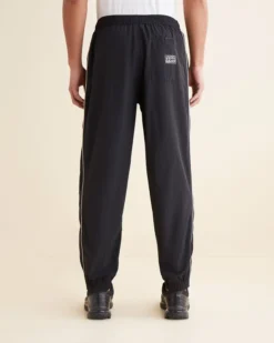 Outdoor Athletics Nylon Track Pant 18 Outdoor Athletics Nylon Track Pant -Unde Clothing Shop https3A2F2Fwww.roots .com2Fdw2Fimage2Fv22FBGGS PRD2Fon2Fdemandware.static2F 2FSites roots master catalog2Fdefault2Fdw6afa54232Fimages2F39110068 001 d.jpg3Fsw3D120026sh3D120026sm3Dfit 640x