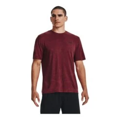 Under Armour Men's Training Vent Camo 2.0 T Shirt -Unde Clothing Shop ua training vent camo 2 0 ss top q321 8a80a7d3 ce60 4bb3 b90a 46c9a343eb42 jpgrendition